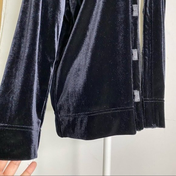 Vintage Villager A Liz Claiborne Velvet Long sleeve open front Cardigan M - Picture 2 of 10